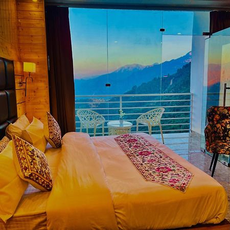 Hotel Classic Crown - #Scenic Mountain View #Open Terrace #Parking #Premium Rooms With Balcony #Guest Preferred #Best Selling Hotel In มัสซูรี ภายนอก รูปภาพ